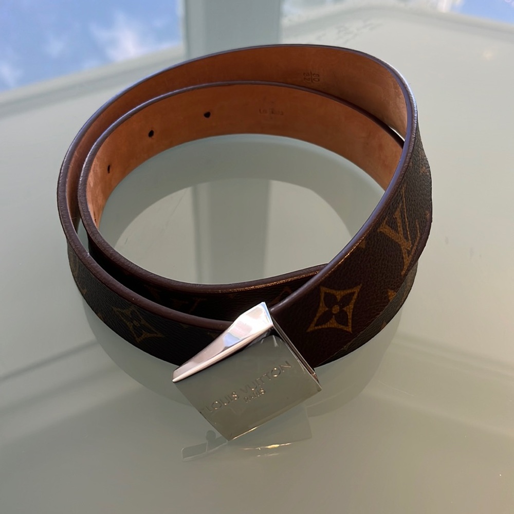 LV belt brown woman’s size 80–32 Louis Vuitton